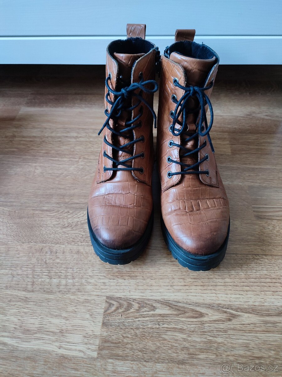 Dámské kotníkové boty - 3