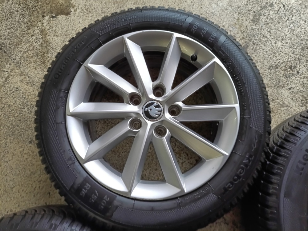 Alu kola škoda octavia III s novými pneu KLeber celorok. - 3