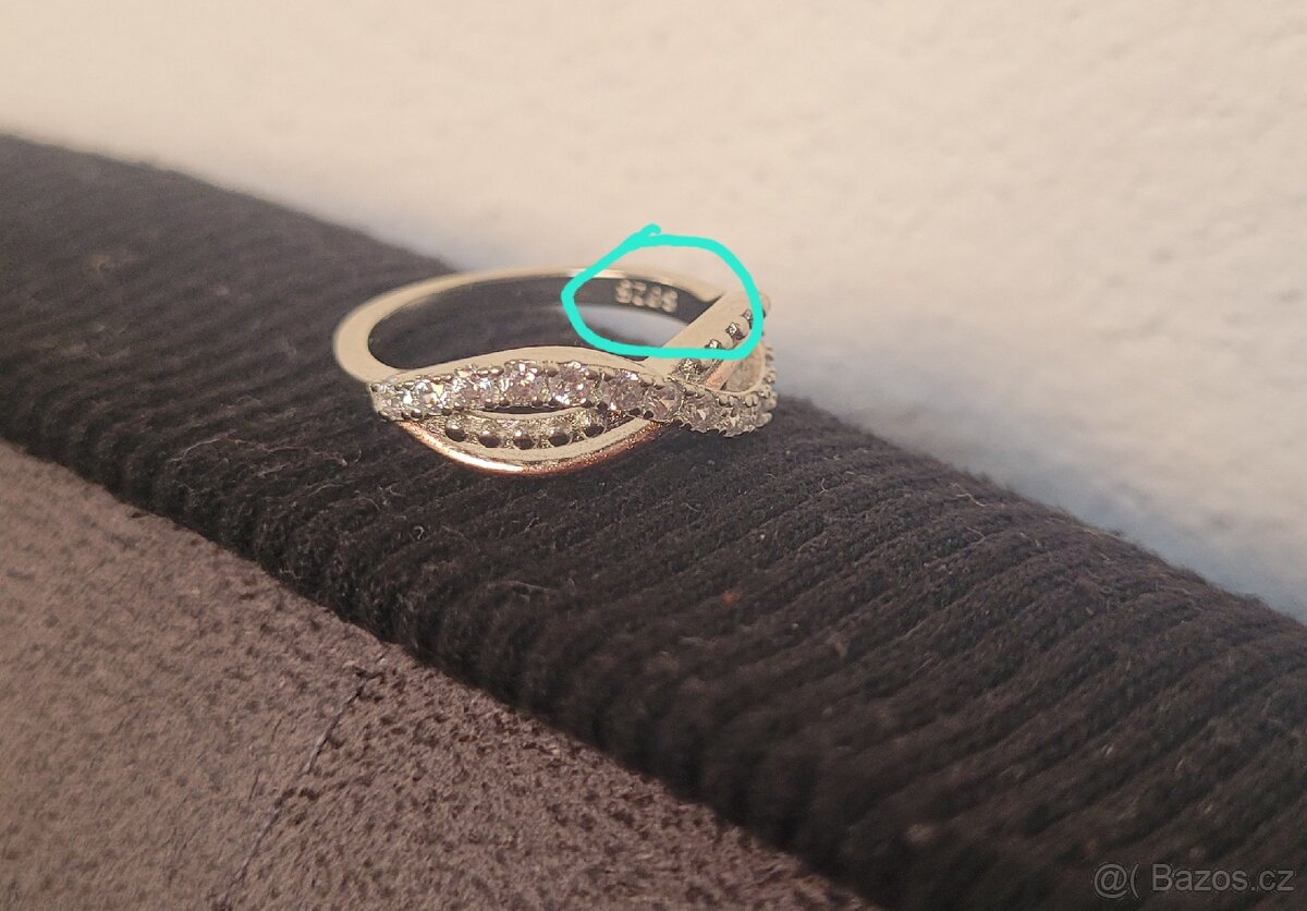 Nový dámský stříbrný prstýnek prsten třpytivý s kamínky 925 - 3