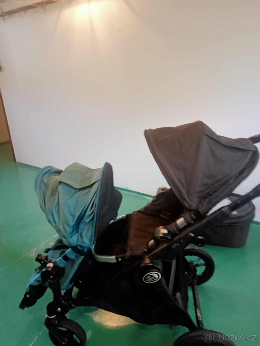 Sourozenecký kočárek - 3