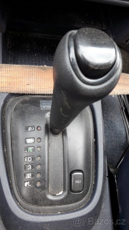 Mitsubishi Carisma 1.8 GDI automat, rok výroby 2001 - 3