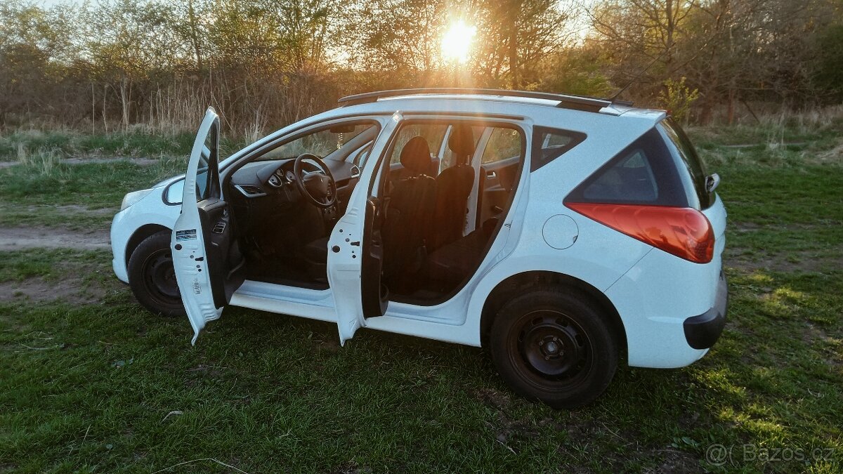 Peugeot 207sw - 3