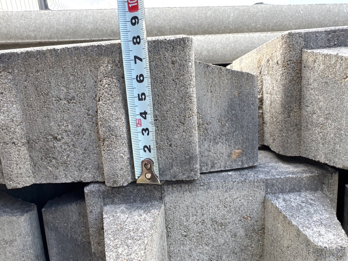 Zámková venkovní dlažba 8cm - 3