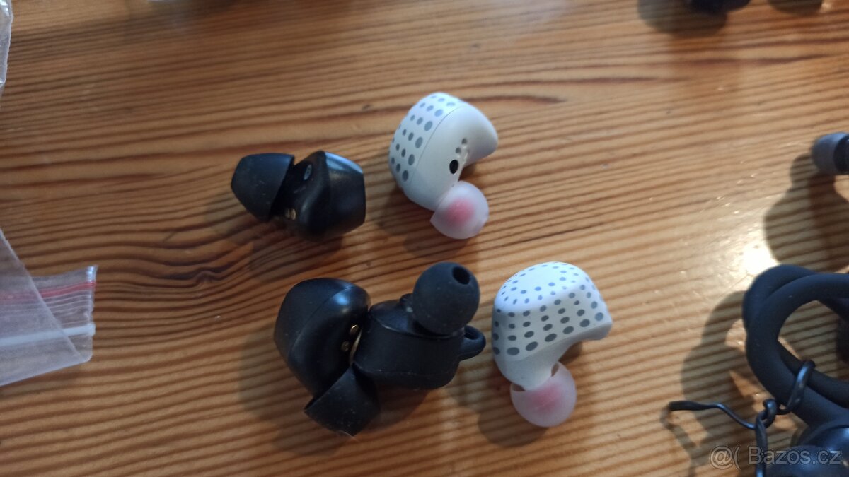 Bezdrátová sluchátka BT - 3