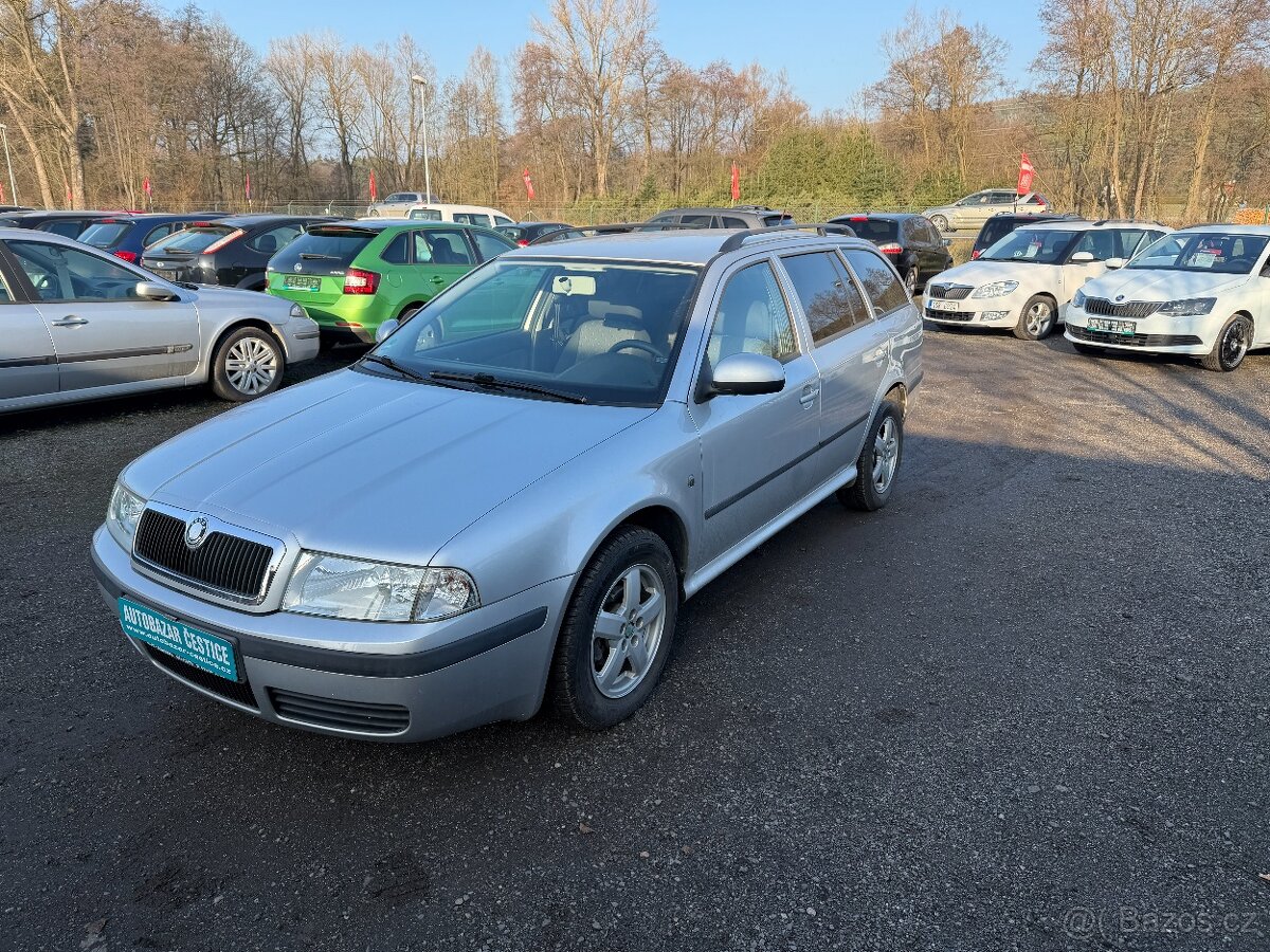 Škoda Octavia 1.6i Tour - 3