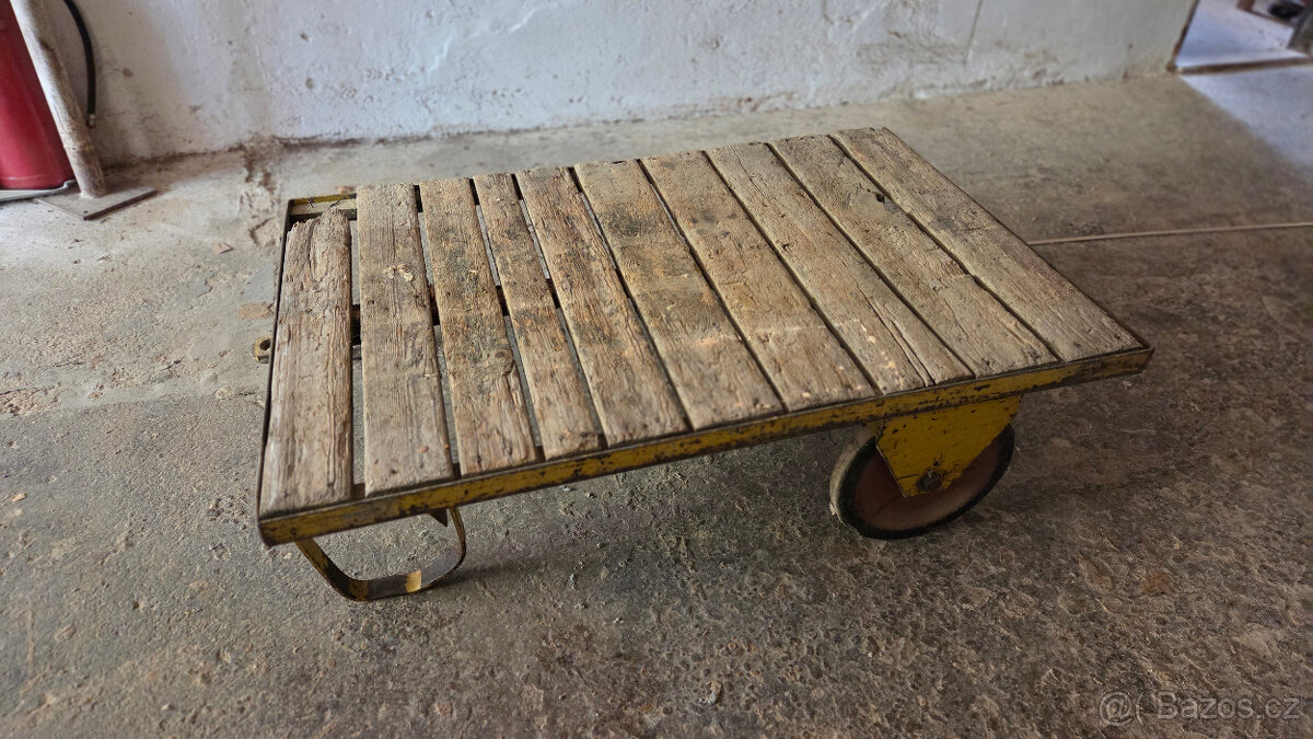 Paletové vozíky na materiál - 3 ks - 3