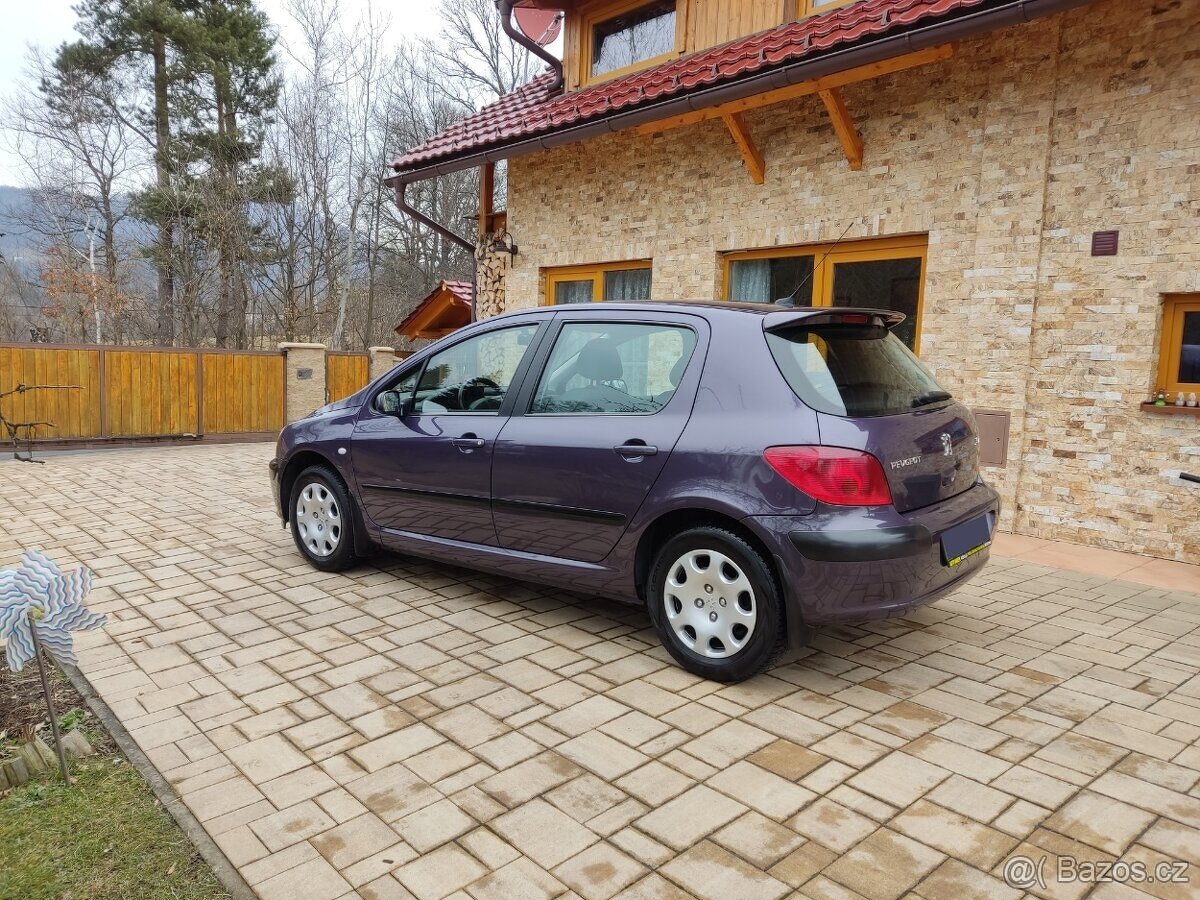 Peugeot 307 1,4 benzín - 3