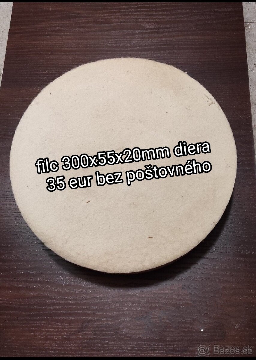 novy filcovy kotúč 300x55x20mm diera - 3