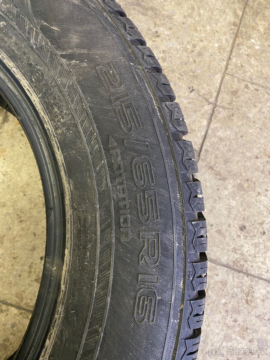 1x zimní pneu Nokian WR SUV 4 215/65 R16 98H - 3