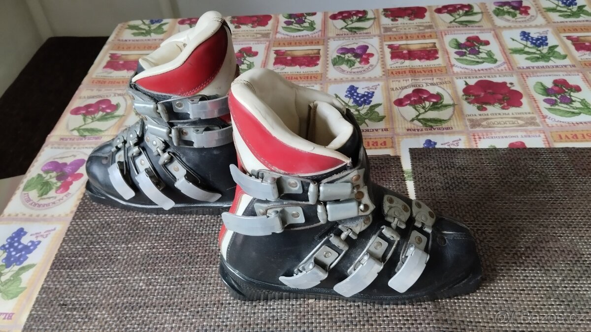 Kožené retro dětské lyžáky Botas - 3