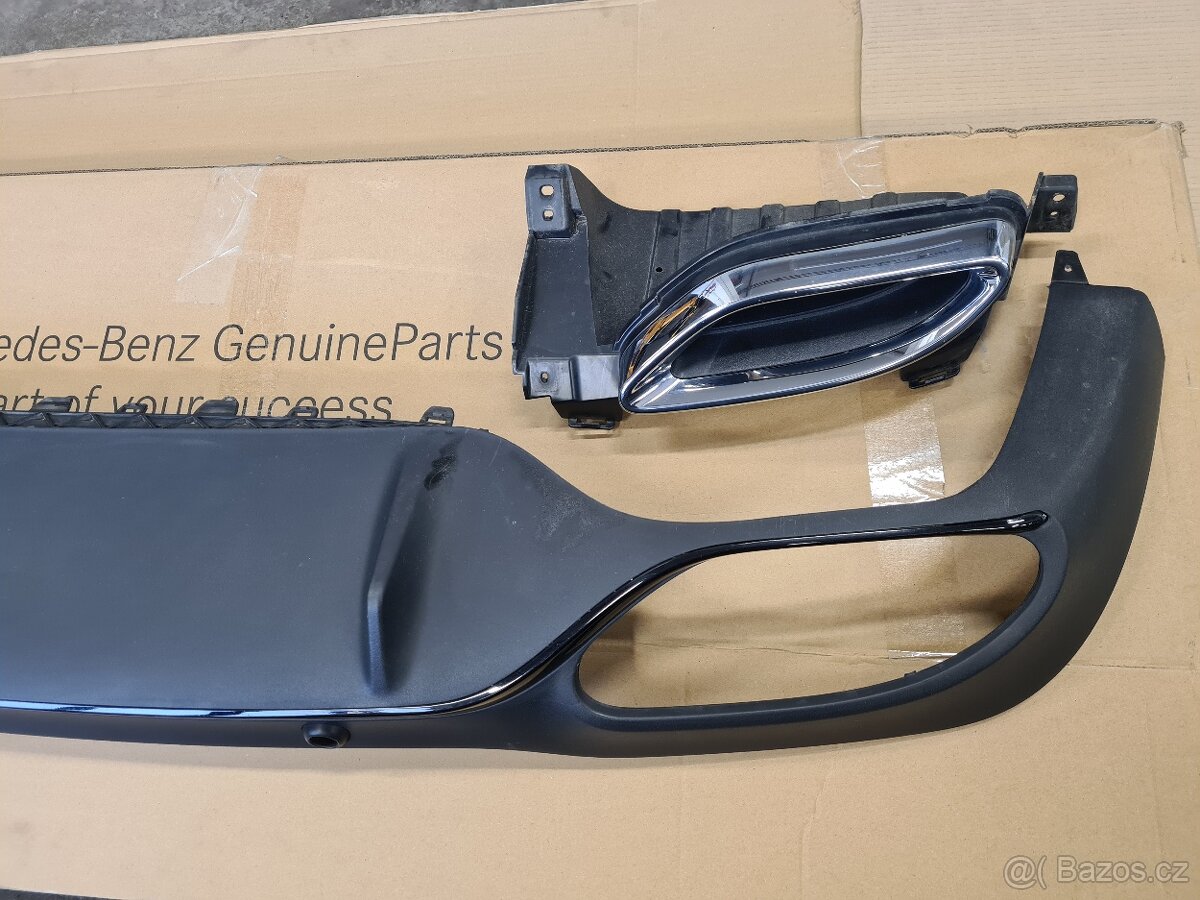 Mercedes S213 AMG paket - difuzor zadního nárazníku, výfuky - 3