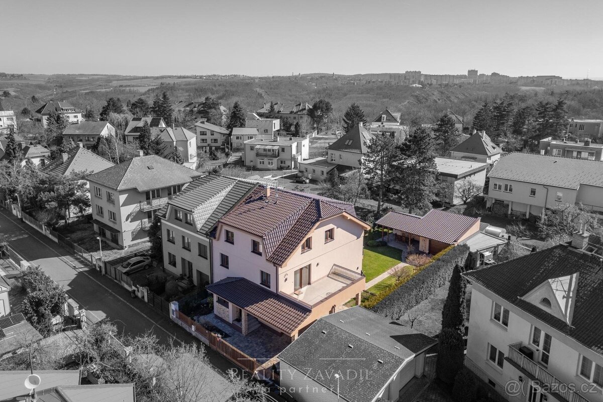 Prodej, rodinný dům, 314 m² - Praha - Suchdol, ev.č. 00785 - 3