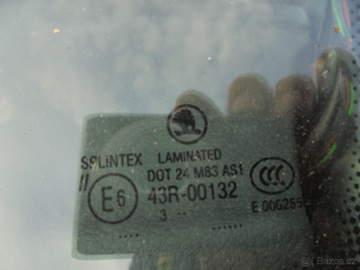 čelní sklo Octavia 1. - dešťový senzor - 3