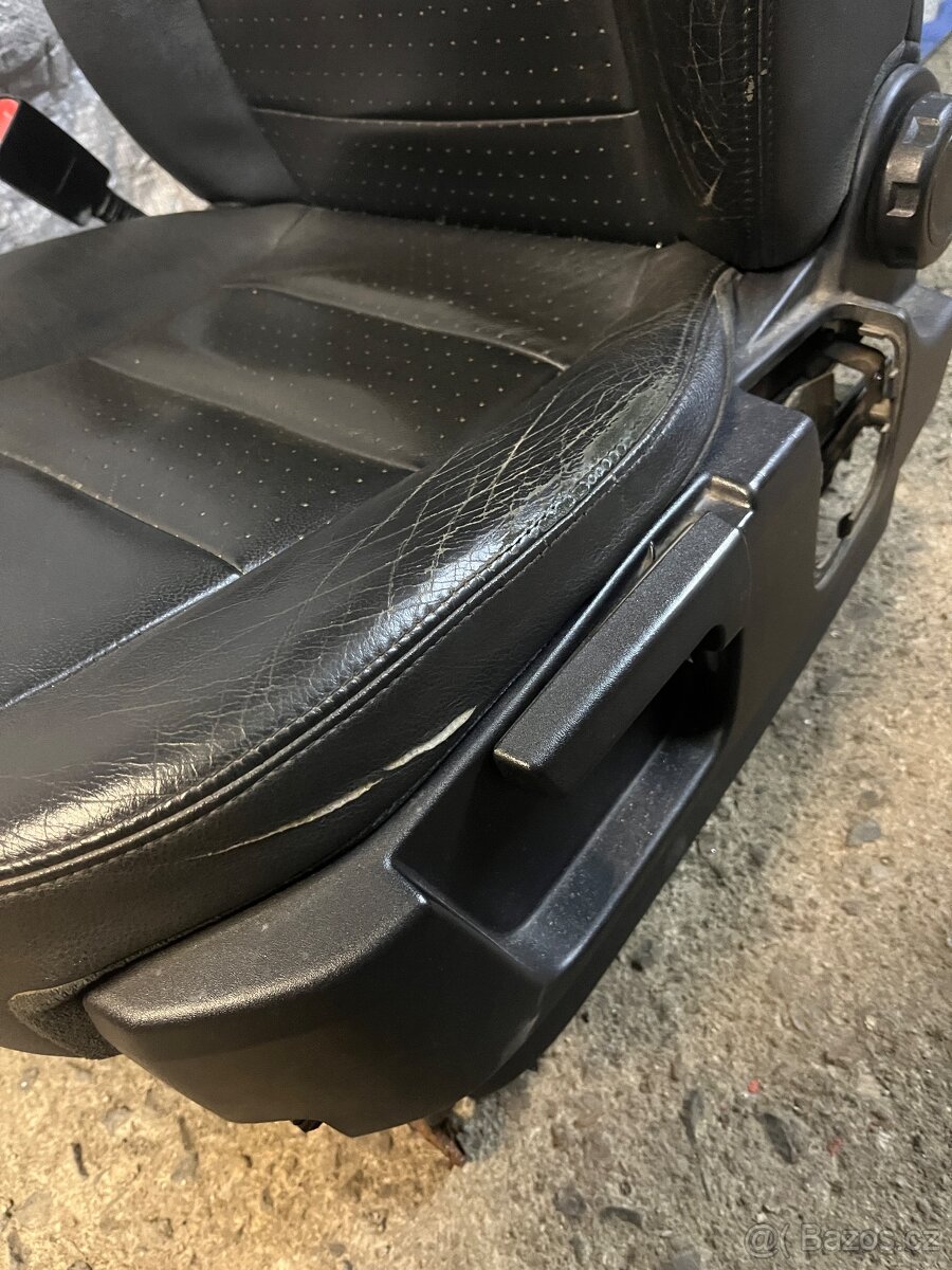 Sada sedadel Discovery 3 - 3