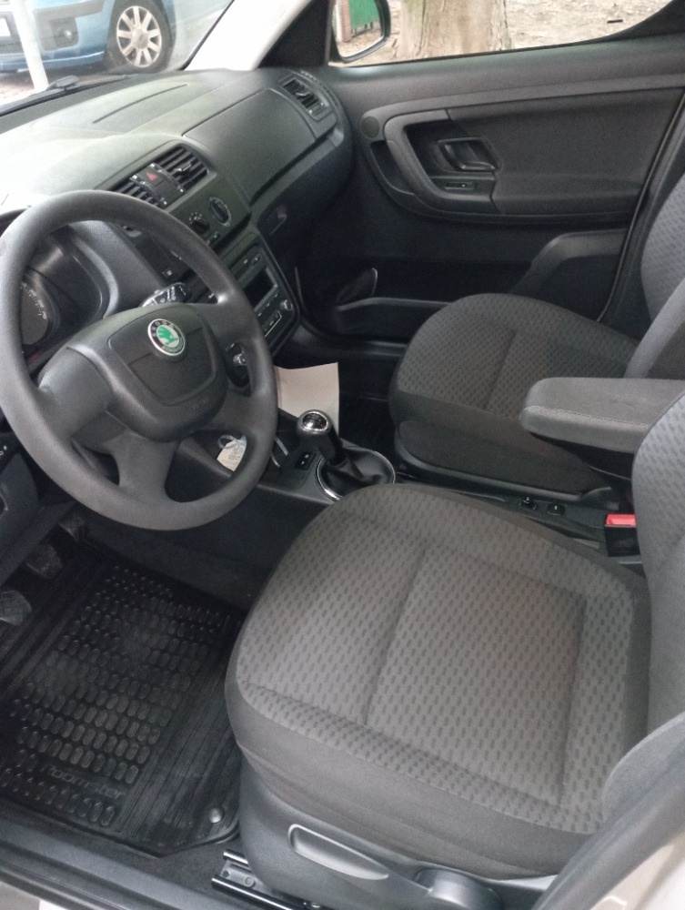 Škoda Roomster 1,4 i 16V 63kW, 97 tis km, původ ČR - 3