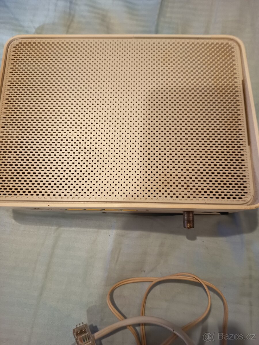 Connect box router + modem UPC/Vodafone - 3