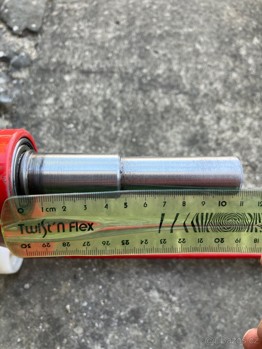 ZADNÍ STOJAN LETMO - 3