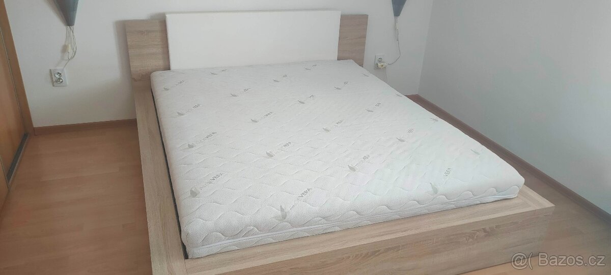 Manželská postel - 3
