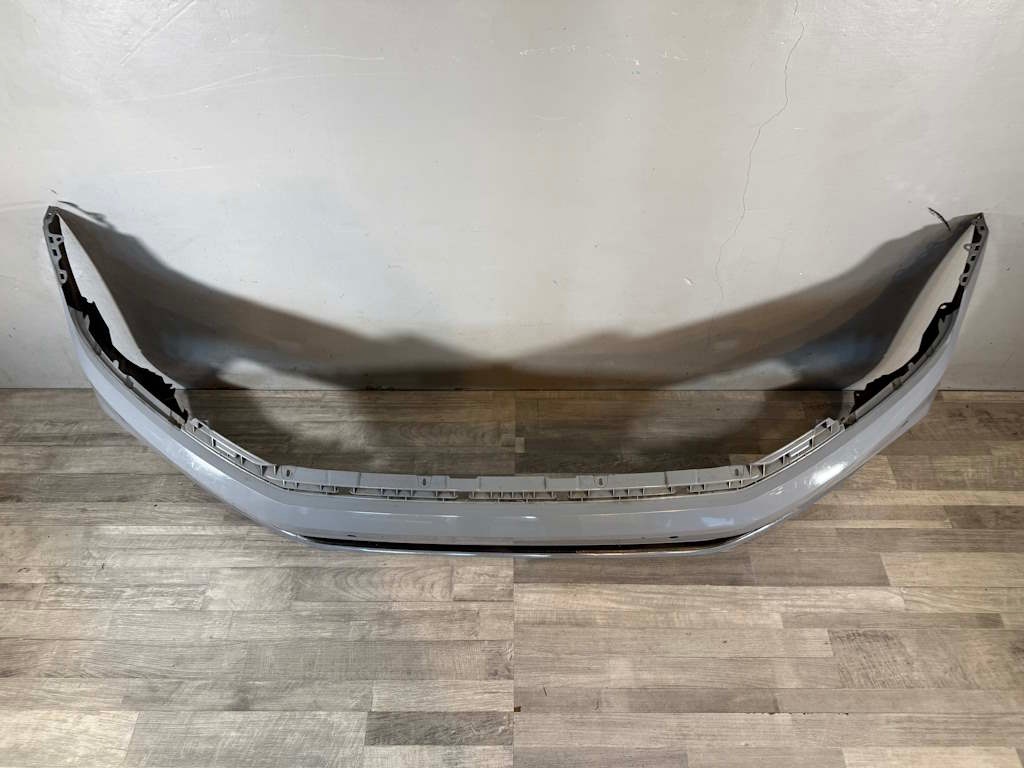 VW PASSAT B8 FACELIFT - náraznik 4xPDC - LA7C - 3G0807221E - 3