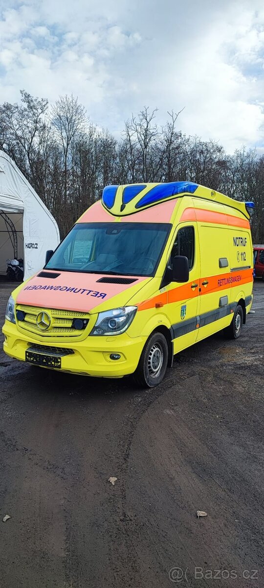 Sanitní vůz Mercedes-Benz Sprinter 516 CDI - 3