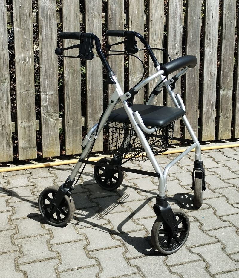 Lehké chodítko Dietz - 3