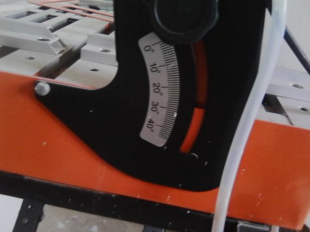 Norton Clipper TR 202 řezací stroj na dlaždice - 3