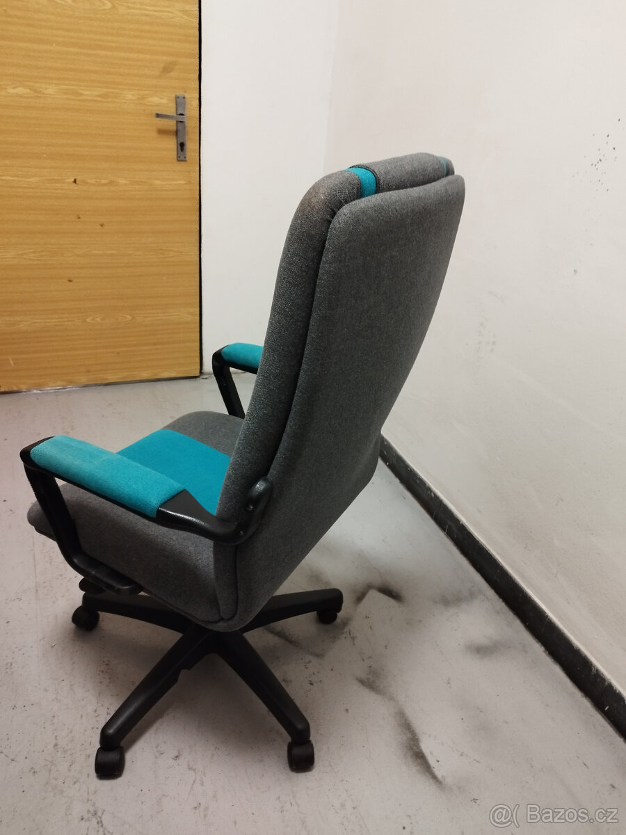 Kancelářské křeslo - 3