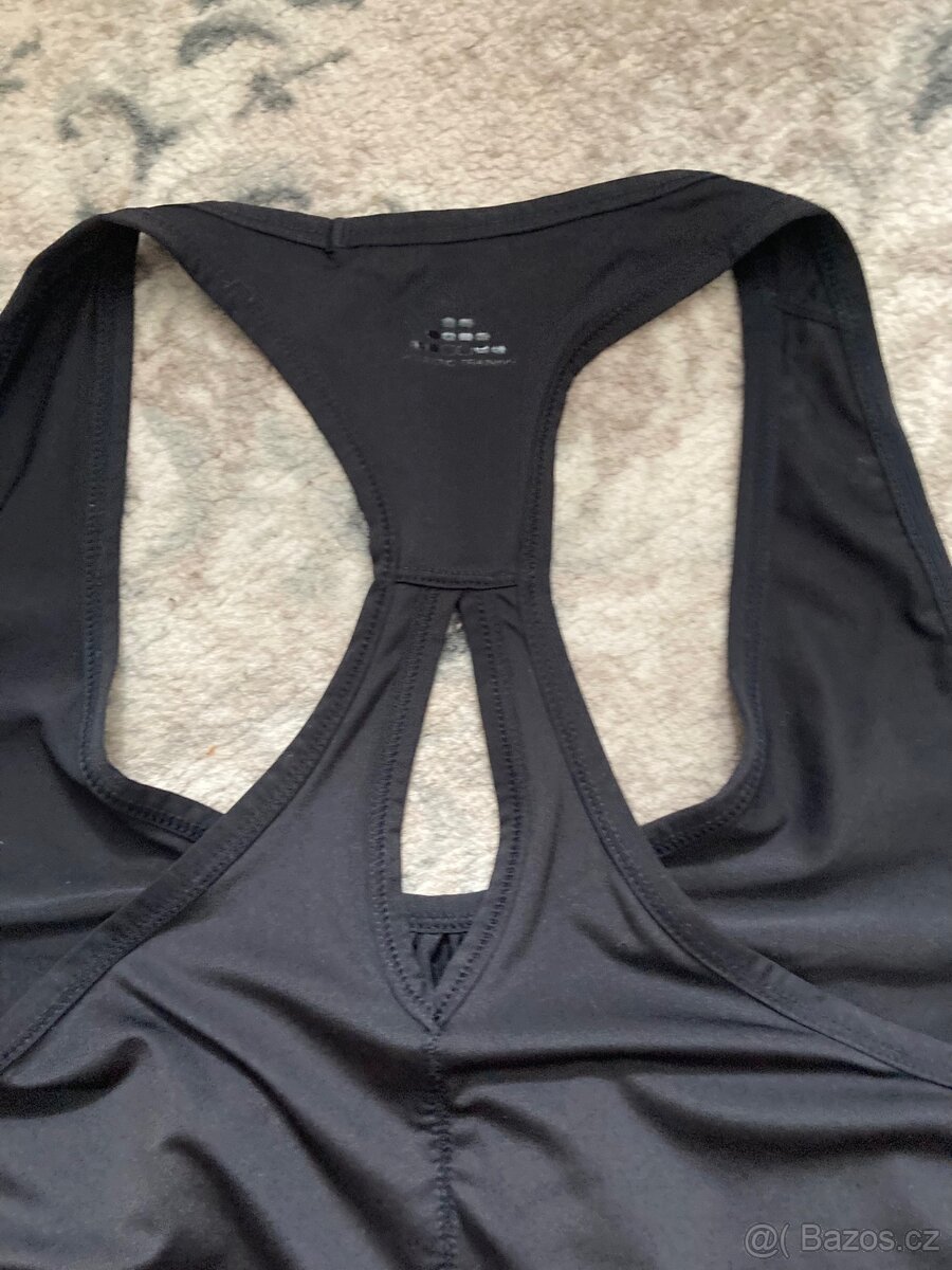 Sportovní značkové tílko - 3