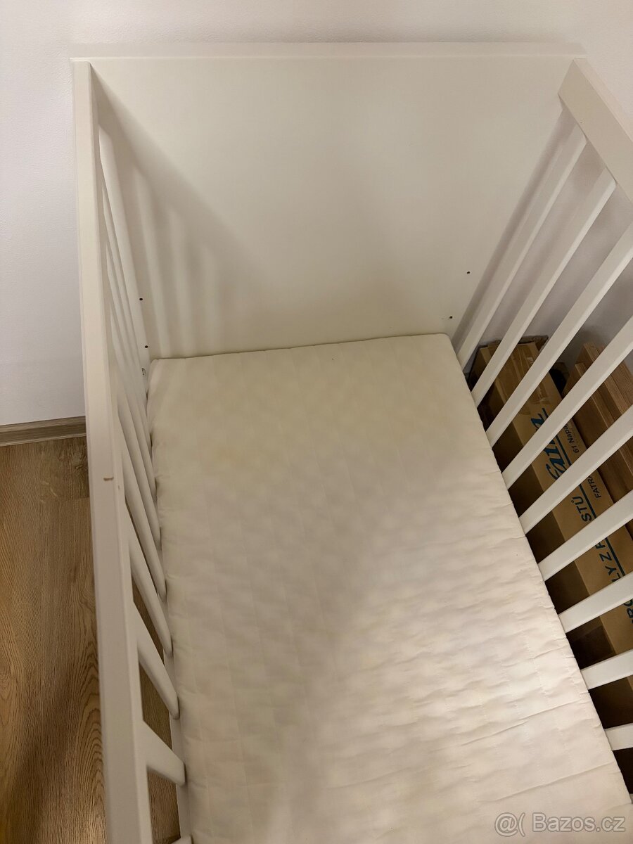 Postylka pro miminko se supliky a matraci - 3