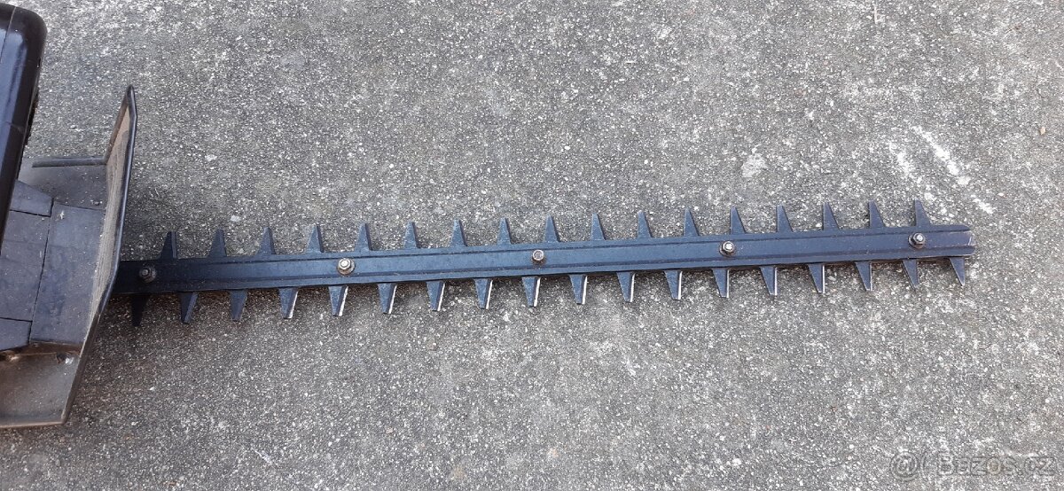 Plotové nůžky ikra - elektrické - 3