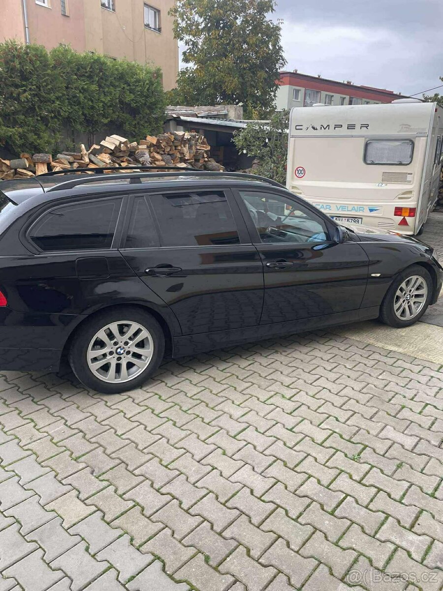 BMW 318i e91 - 3