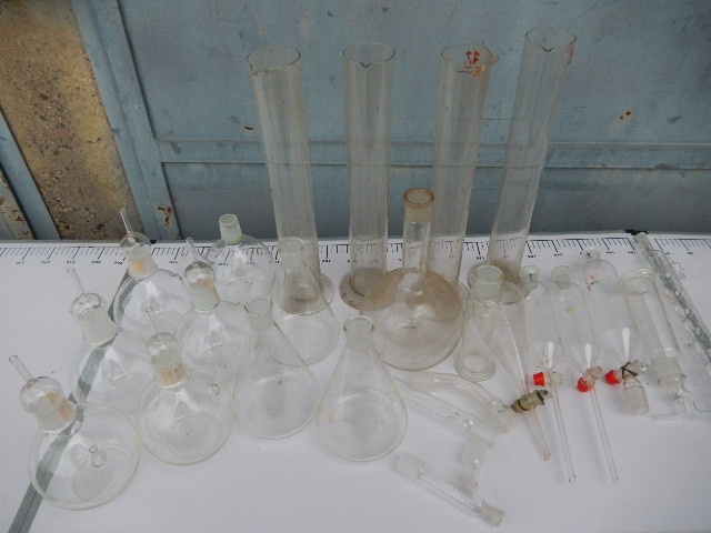 Sklo laboratorní, chemické, konvolut, větší množství - 3