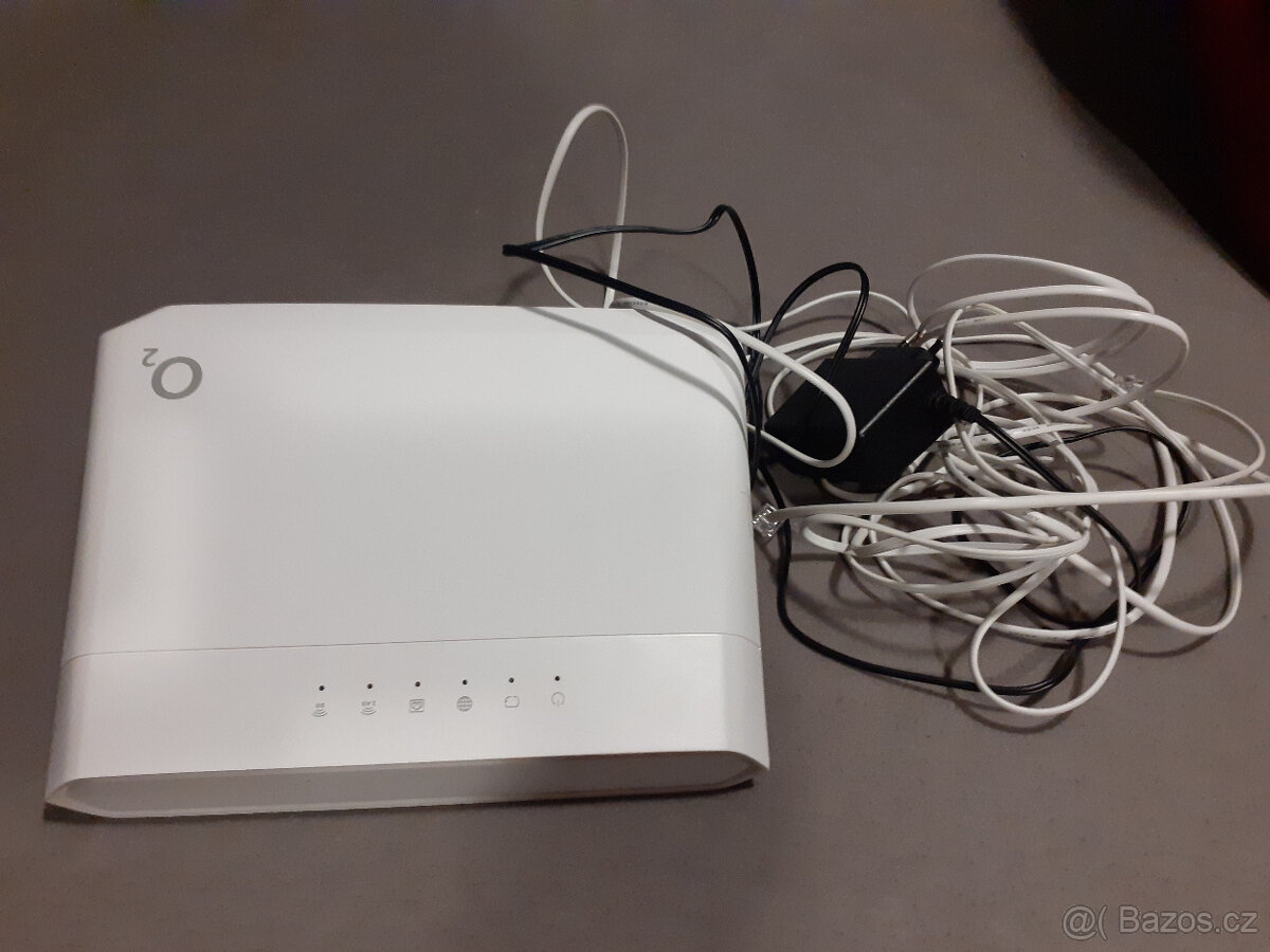 Zyxel O2 Gateway router - 3