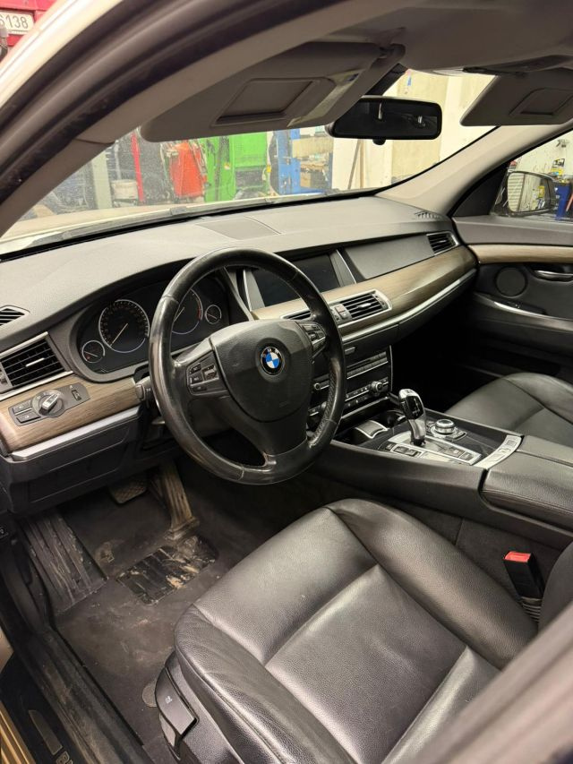 BMW 5GT F07 530D - 3