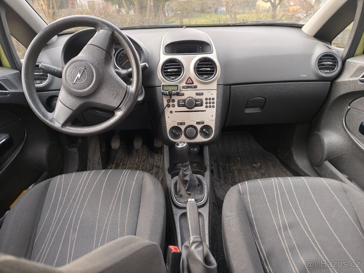Opel Corsa 1.4 - 3