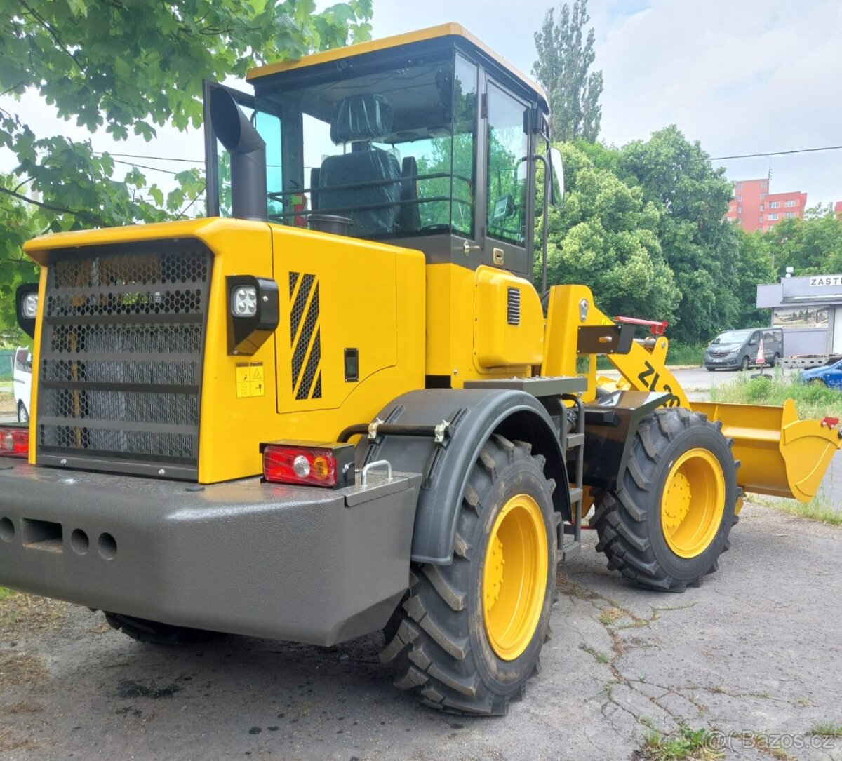 Čelní kolový nakladač ZL20 - 3