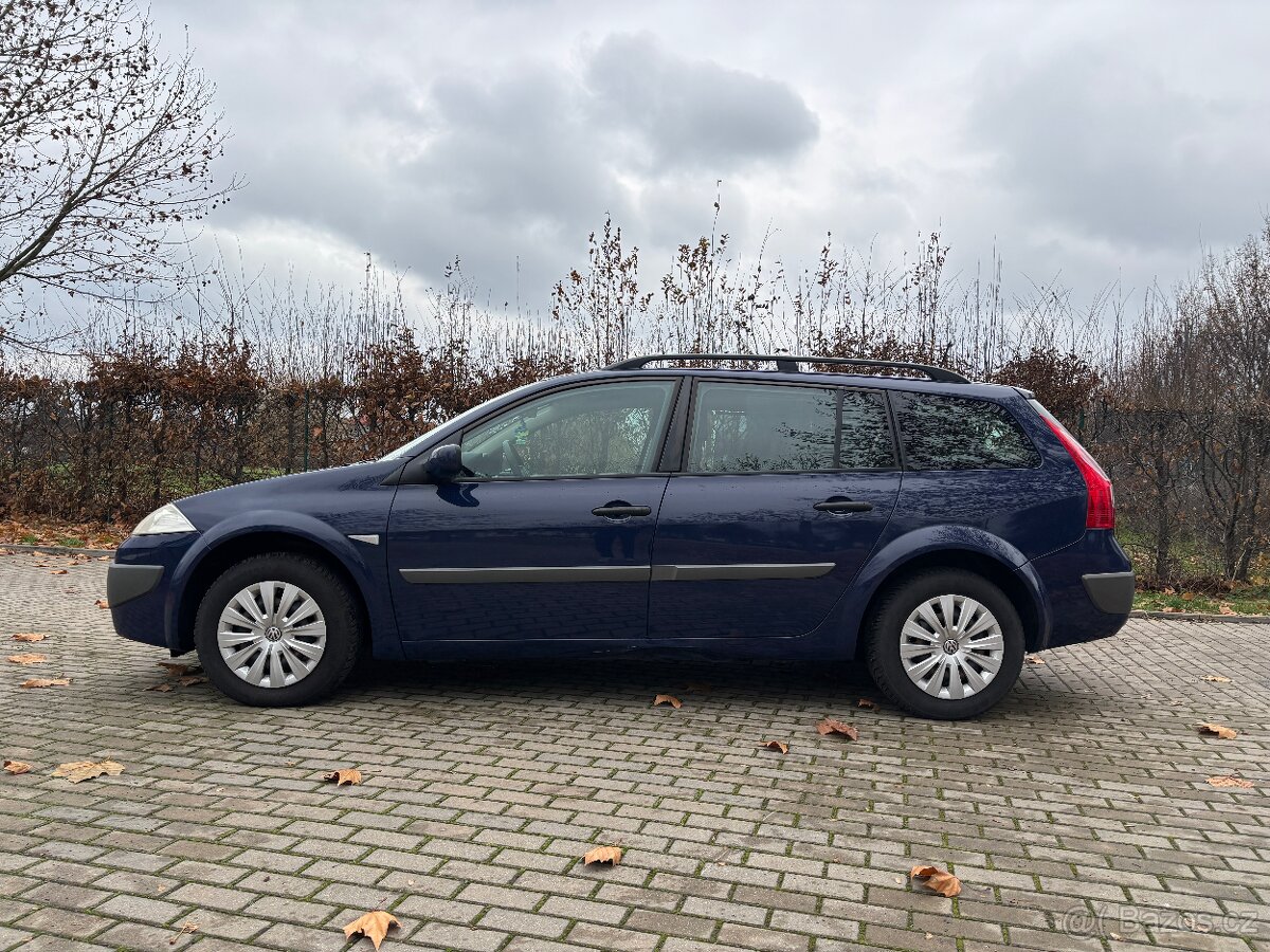 Renault Megane Authentiq 1.6 - 3