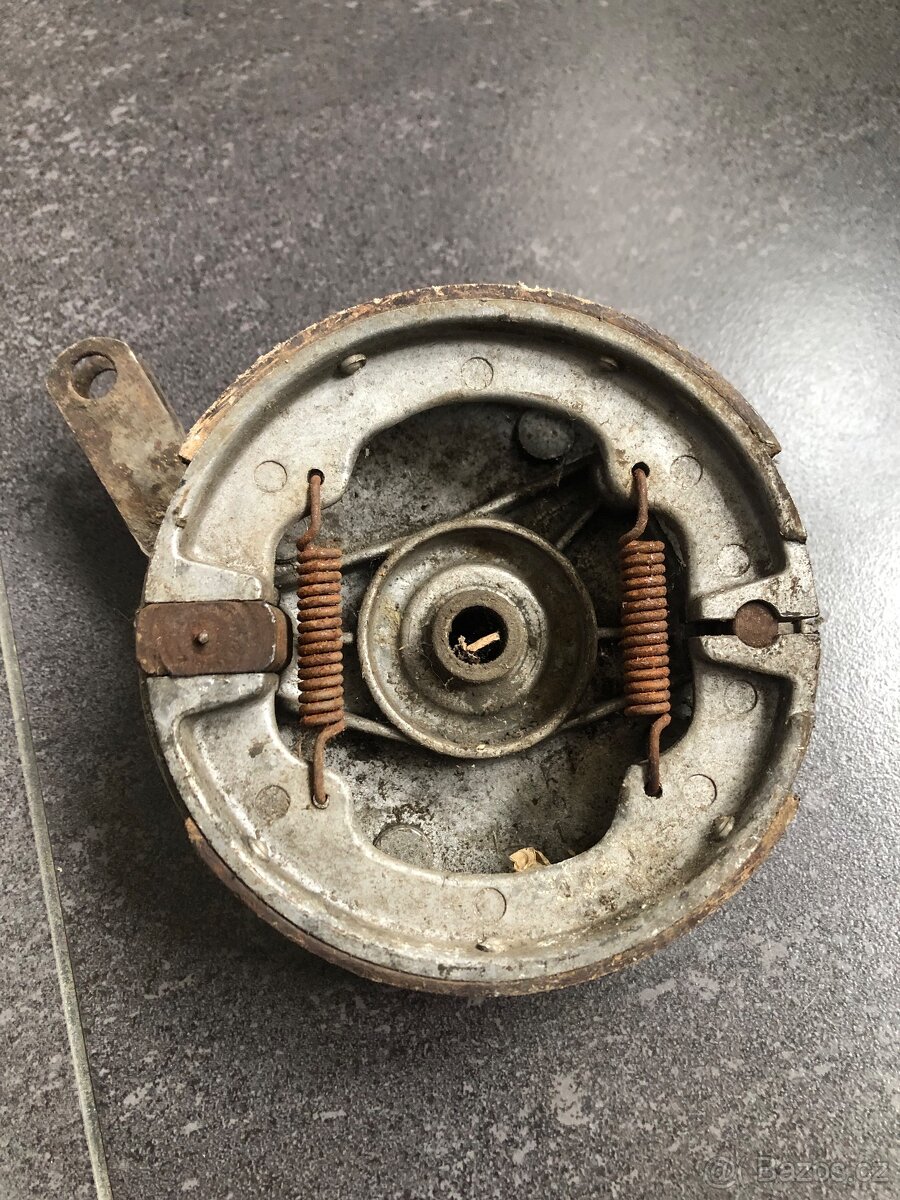 Brzdový štít jawa 50 - 3