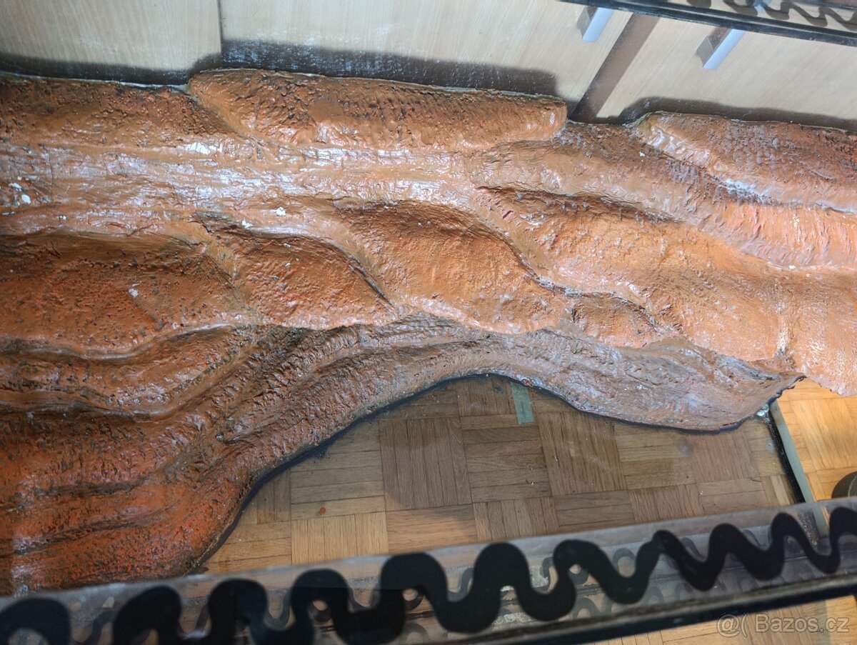 Terárium pro Agamu 100x50x50 - 3