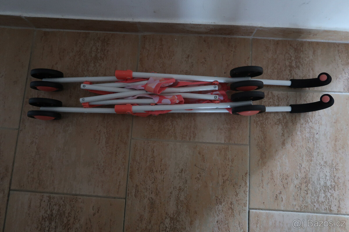 Kočárek pro panenku - 3