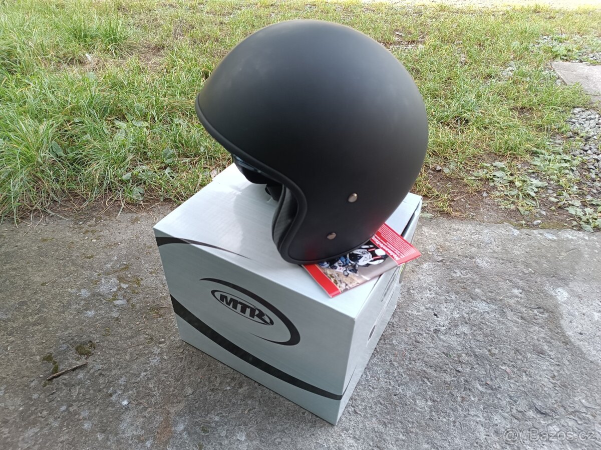 Helma na motorku. - 3