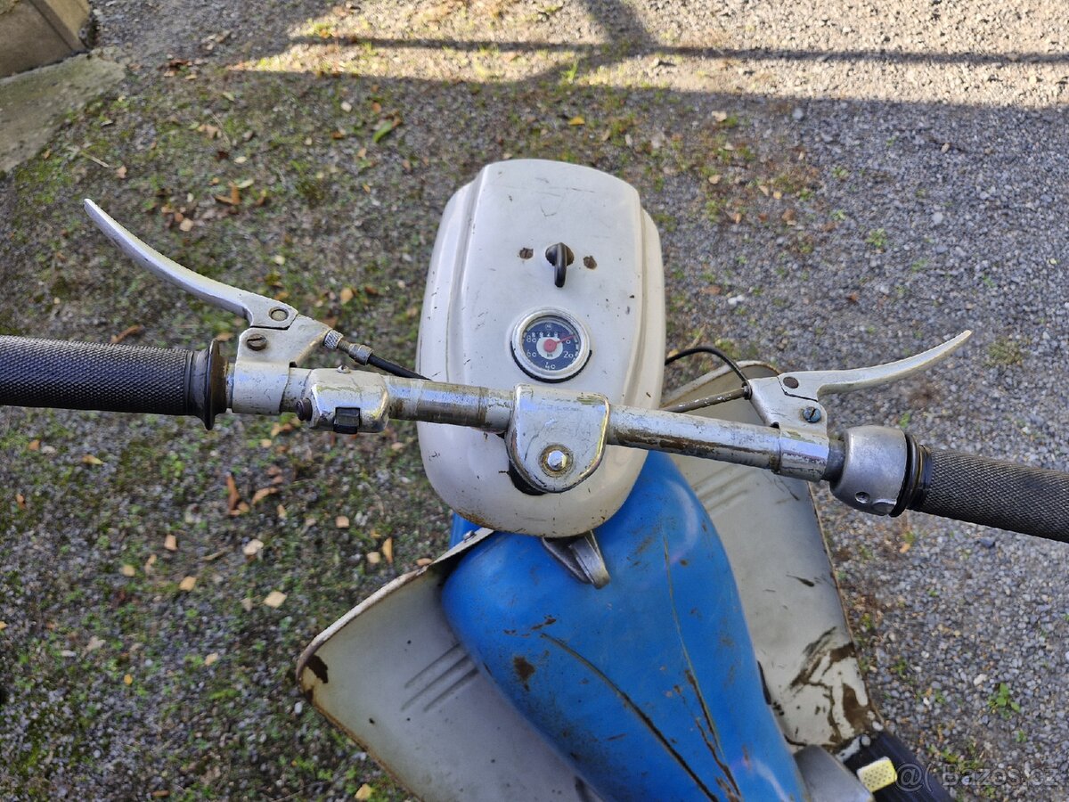 Jawa 21 pionýr - 3
