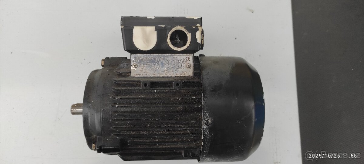 Přírubový motor Siemens 0,28 kW 2890 ot. - 3