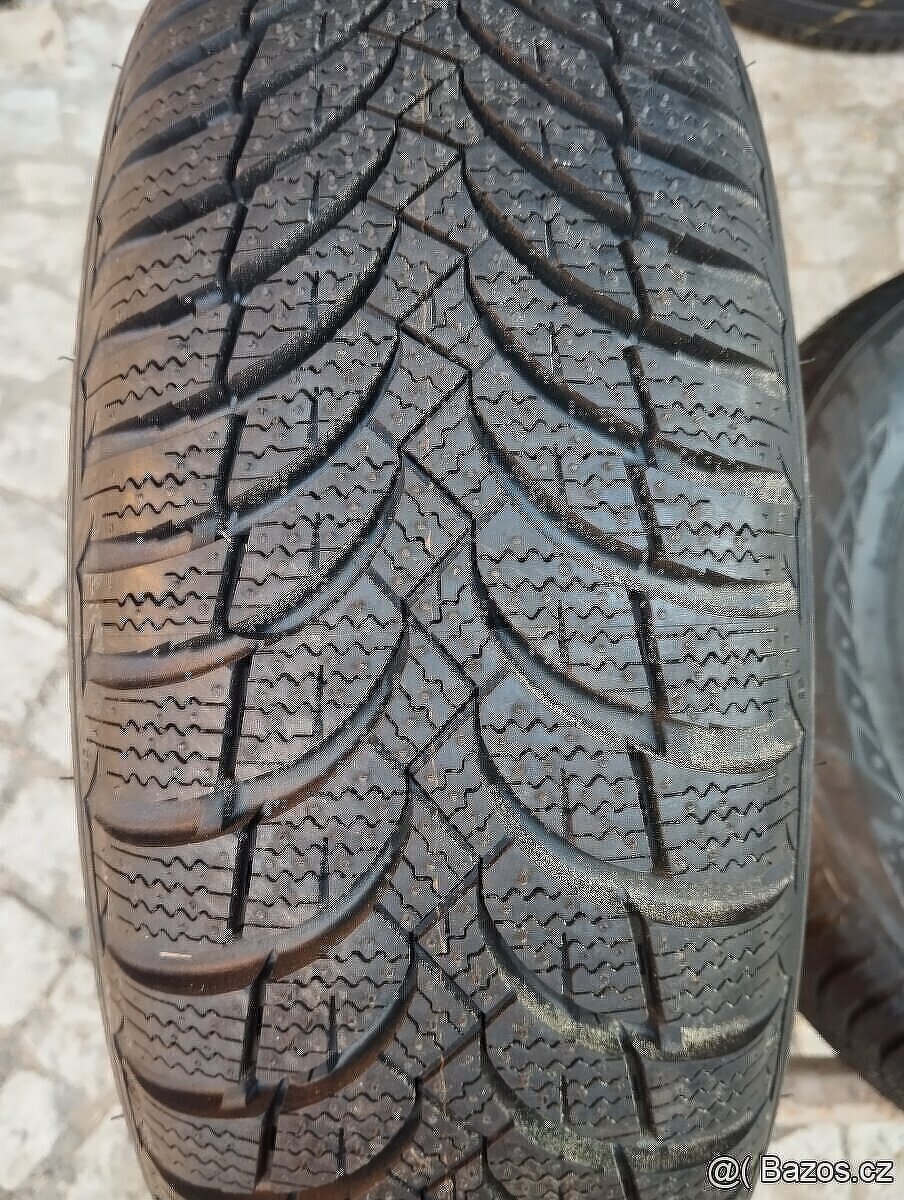 175/70/13 zimní pneu NEXEN 175/70 R13 - 3