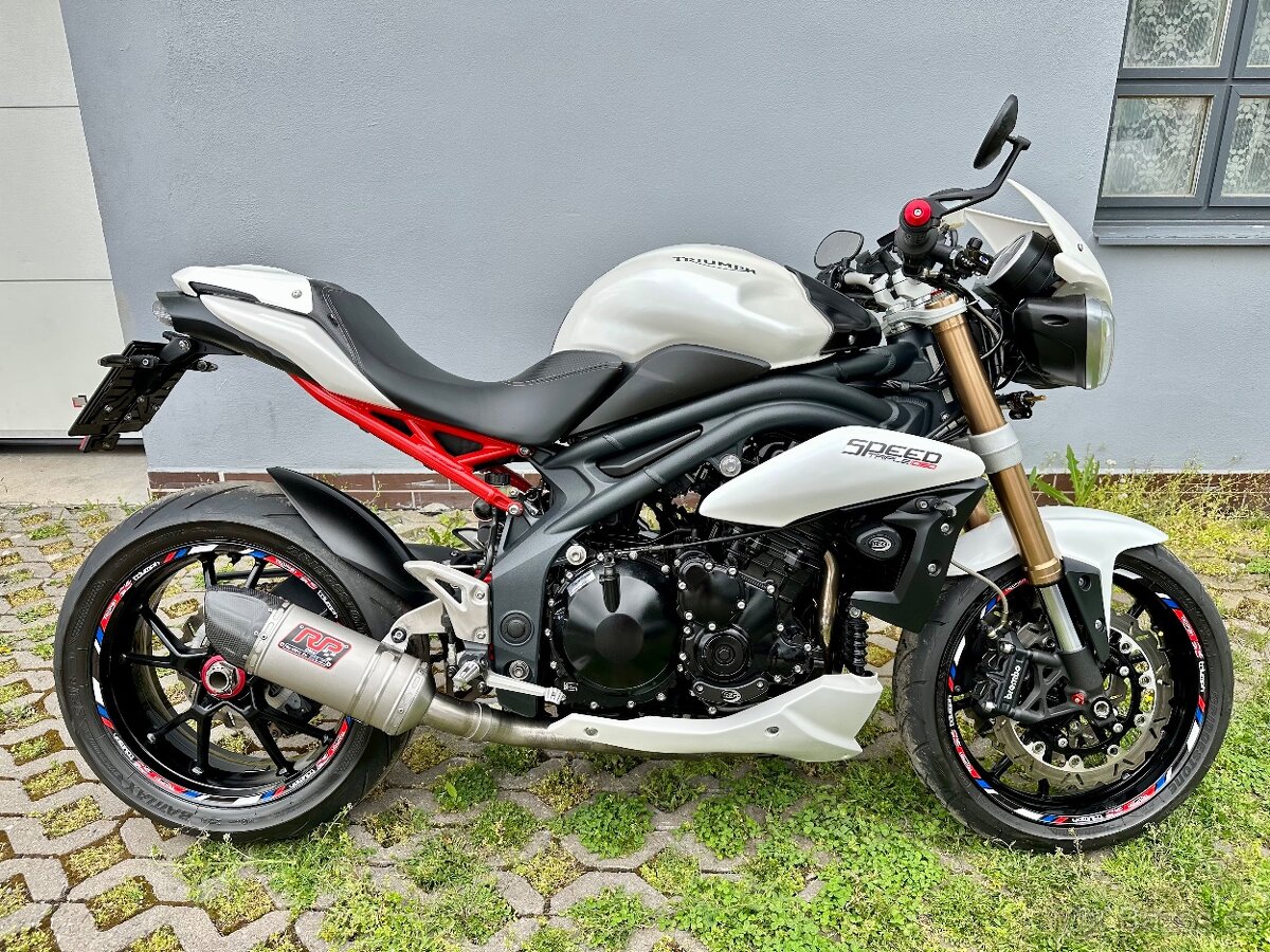 Triumph Speed triple 1050 - 3