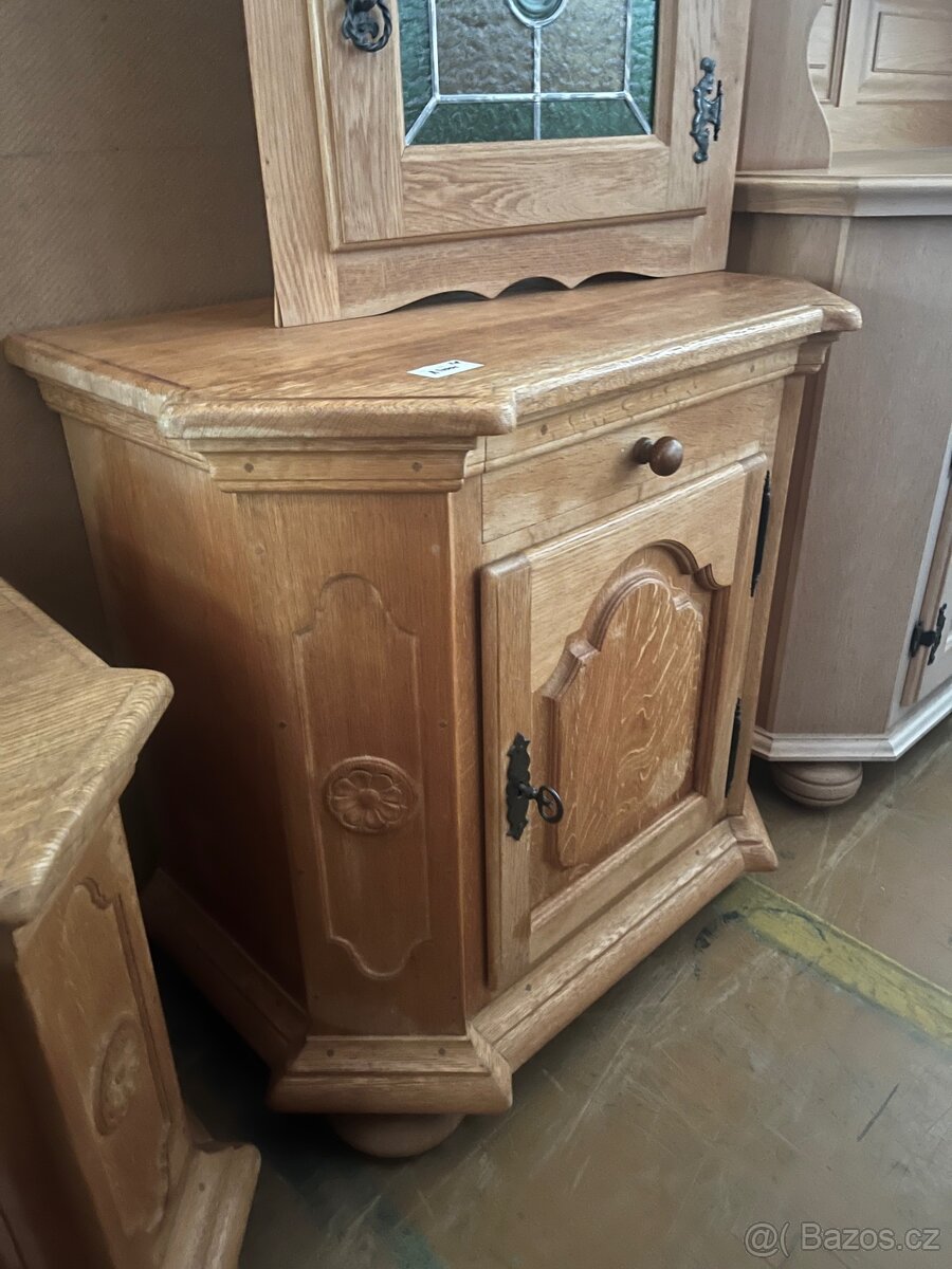 Komoda - 3