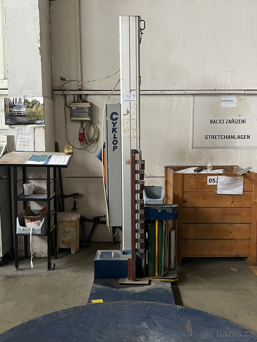 Ovinovací stroj na palety CYKLOP GL 110/11 - 3