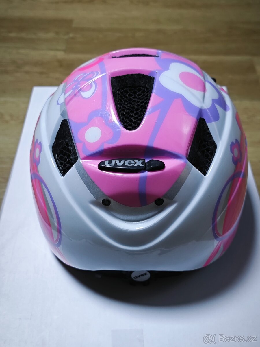 Dětská helma na kolo UVEX - 3