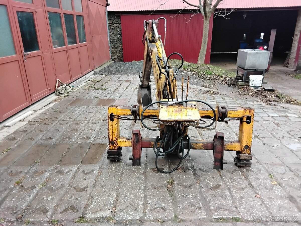 Podkop na smykoví nakladač - 3