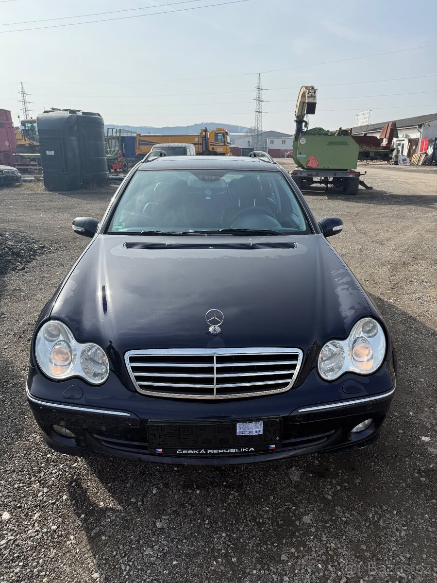 Mercedes C 280 w203 v6 - 3